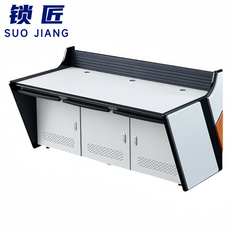 锁匠 机房监控台三联台高清大图