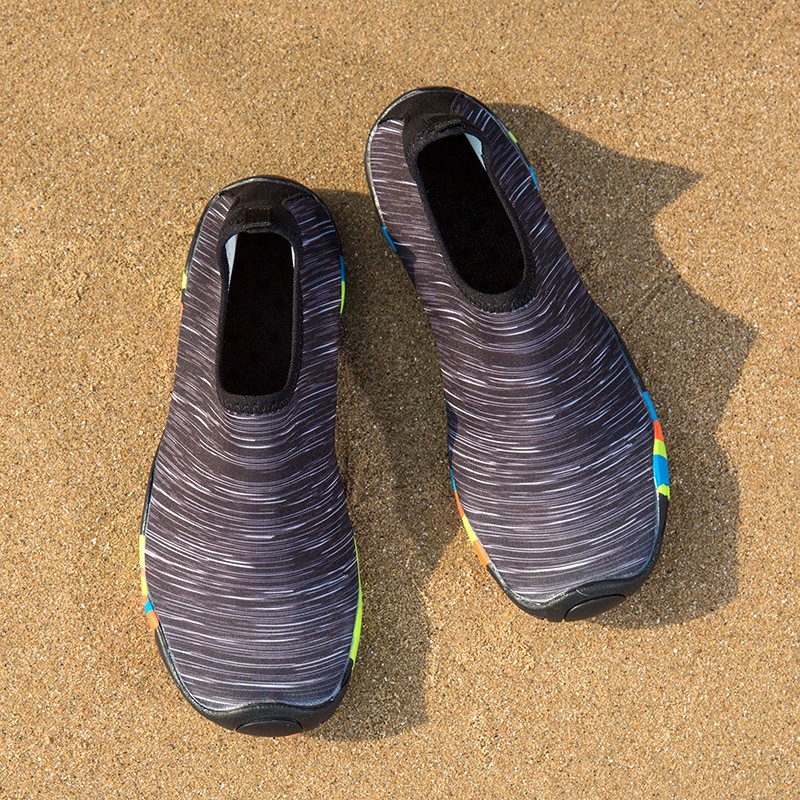 男女情侣海边冲浪鞋浮潜游泳鞋透气贴肤户外涉水鞋水上运动鞋防割溯溪