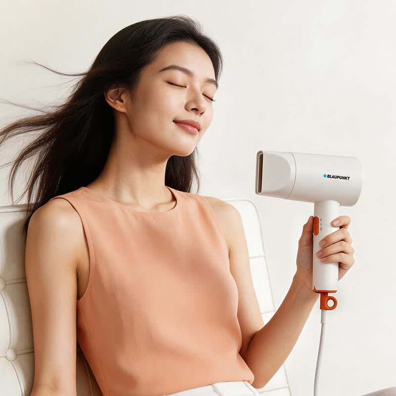 (顺丰发货)蓝宝(BLAUPUNKT)家用护发电吹风 橙白色 BP-HC005B高清大图