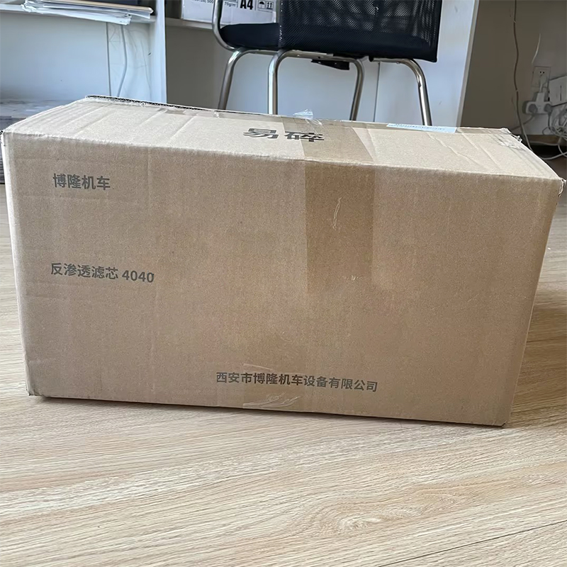 博降机车 反渗透滤芯 4040 个高清大图