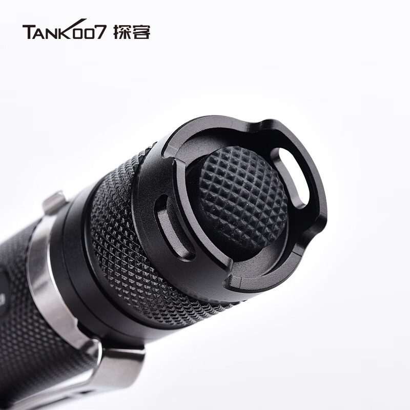探客TANK007 K9 经典小直强光手电筒高清大图