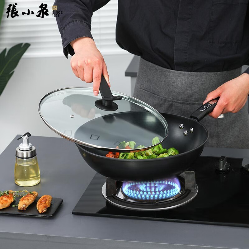 张小泉炒锅铁锅家用锅无涂层爆炒精铁锅中式可用铁铲不易锈燃气带盖 万家简品精铁炒锅C30330100 32cm高清大图