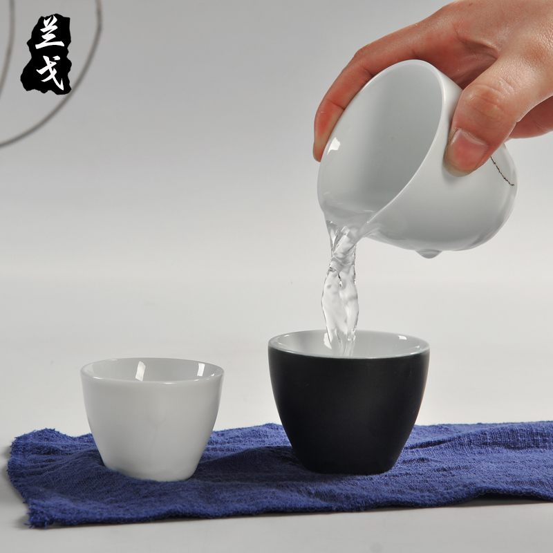 美帮汇整套定窑亚光釉快客杯便携旅行陶瓷功夫茶具一壶两杯礼品套装高清大图