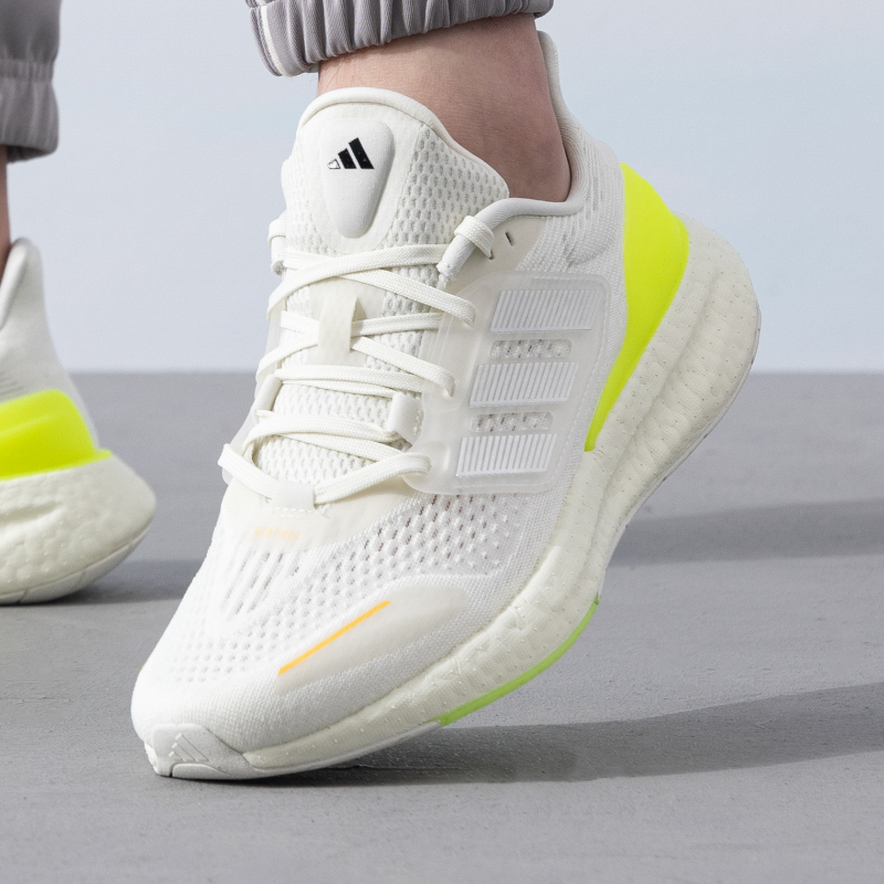 adidas阿迪达斯男鞋新款运动鞋网面减震透气跑步鞋IH7673 ZP