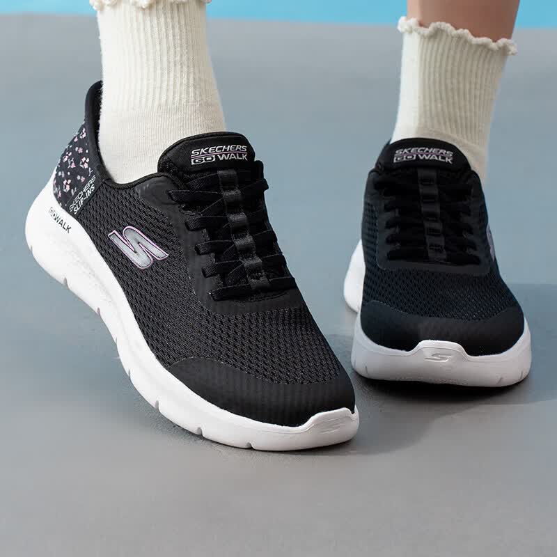 斯凯奇（Skechers）女鞋新款运动鞋户外通勤鞋日常时尚轻便透气休闲鞋125525-BLK ZP高清大图