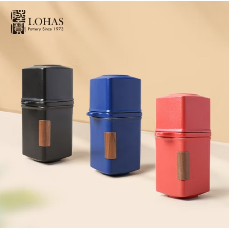 陸寳(LOHAS)行方乐享杯茶礼 富贵红 (壶×1,副杯×1,茶格×1,茶格垫×1,便携袋×1,茶托×1,茶巾×1)