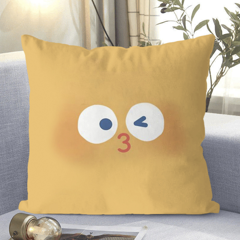 搞怪可爱表情抱枕家居可拆洗靠垫办公室午睡专用枕靠枕高清大图