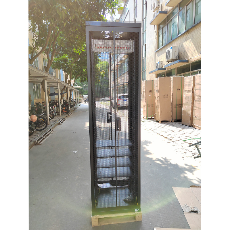 微海电防尘嵌入式综合分配箱whdpddy12dc用于机架加装配电