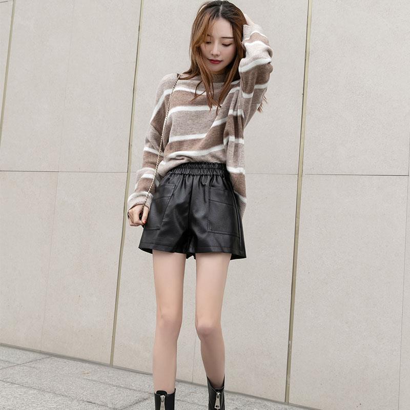 大码短皮裤女外穿秋冬胖mm显瘦短裤松紧腰宽松a字阔腿打底靴皮裤