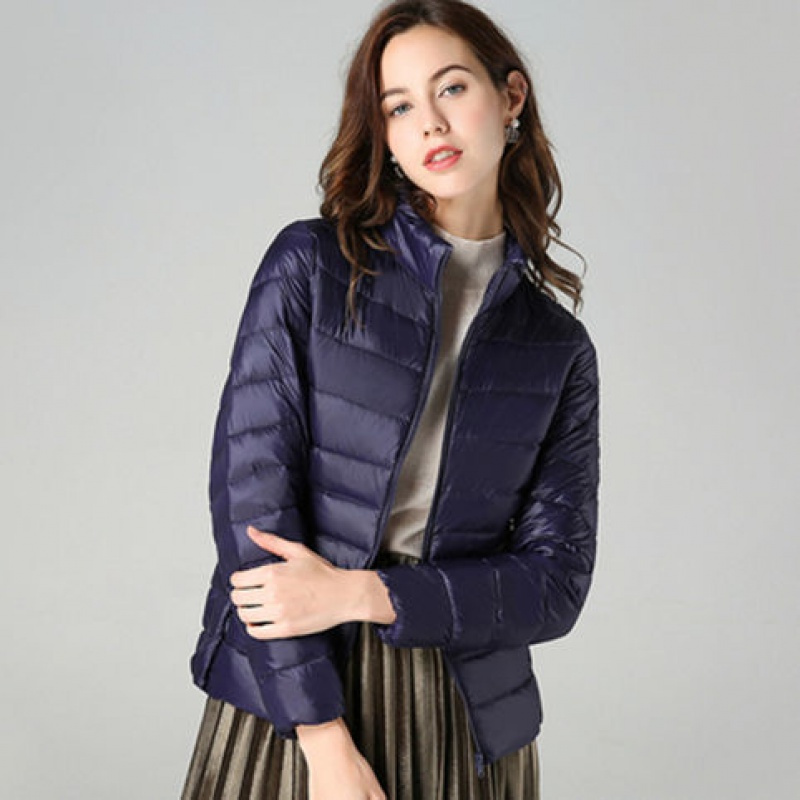 冬新款轻薄棉服女短款大码修身立领连帽外套反季清仓