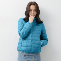 鸭鸭新品轻薄羽绒服女短款新款时尚轻便