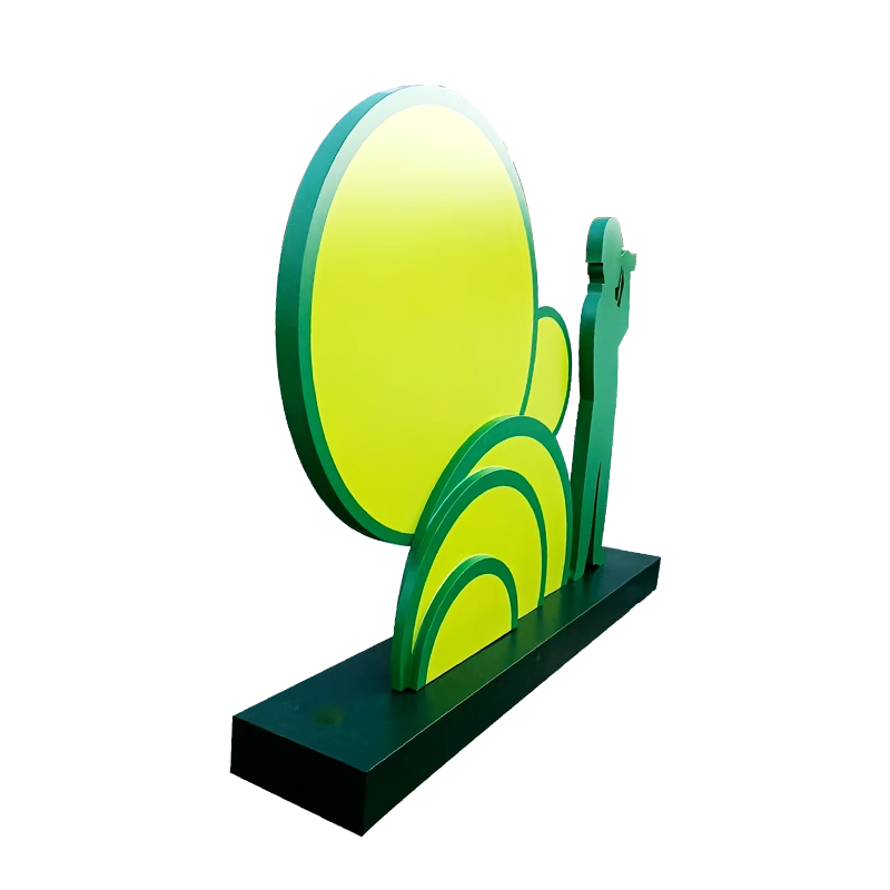 赫方诺 人物剪影雕塑 1800*1600*200mm 组高清大图