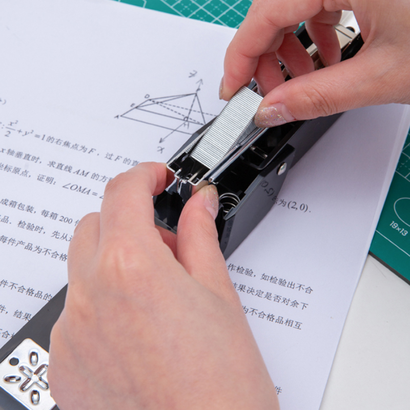 可旋转订书机学生用订书器多功能订书机
