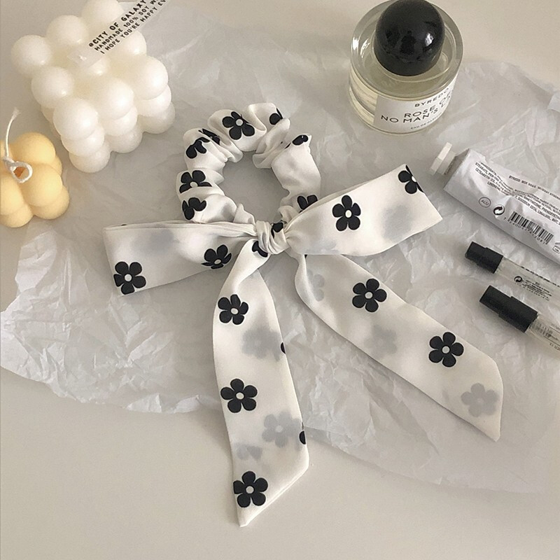 花朵蝴蝶结大肠发圈发带女绑发外出百搭网红2021年新款头饰发饰