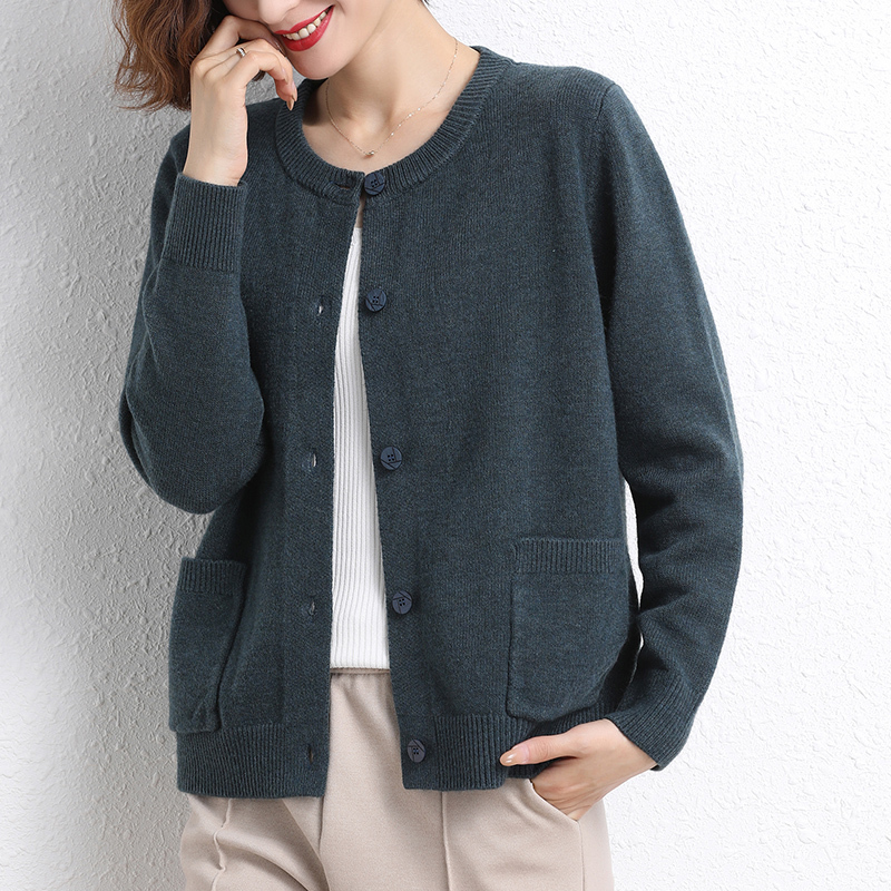 suntek本命年红色女装时尚毛衣外套内搭秋冬可外穿加厚针织开衫披肩