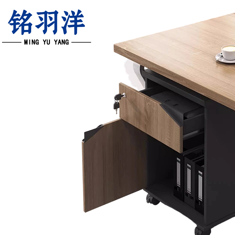 铭羽洋电脑桌带柜套高清大图