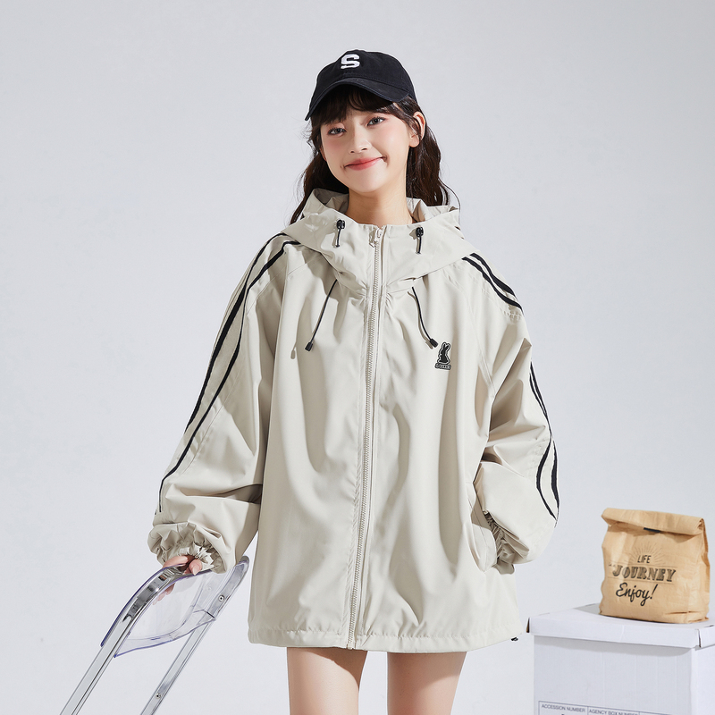 【2.5折价185元】防水唐狮新款连帽工装外套女春秋冲锋少上衣户外运动
