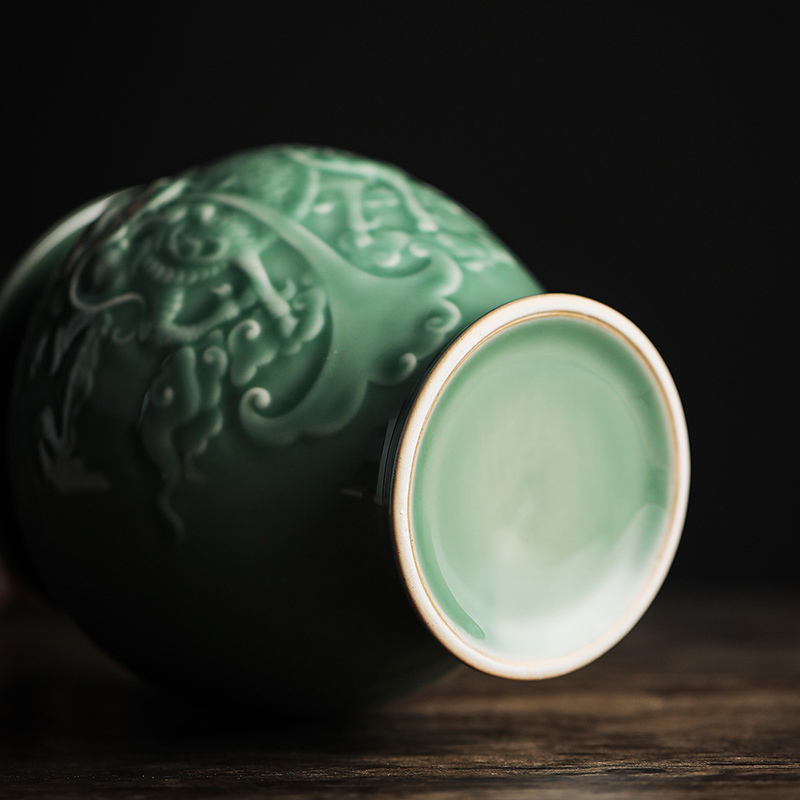 領藝 优选越窑青瓷茶叶罐手工大号密封罐储茶罐家用储存罐浮雕麒麟茶罐景德镇风格 越窑青瓷麒麟茶叶罐-大号