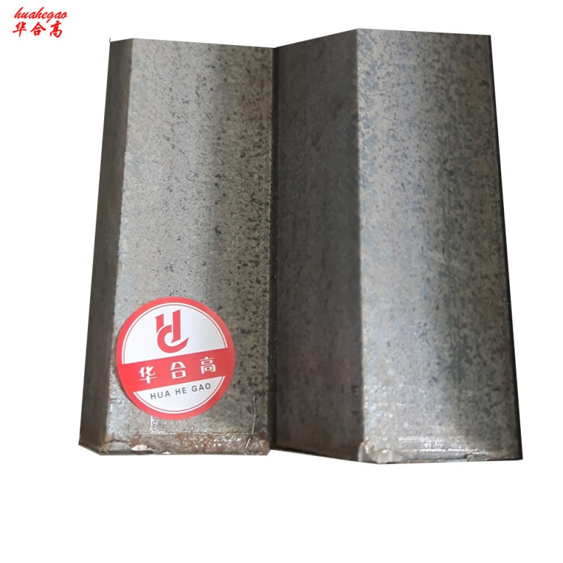 镀锌角钢 30*30*3mm 单位:kg