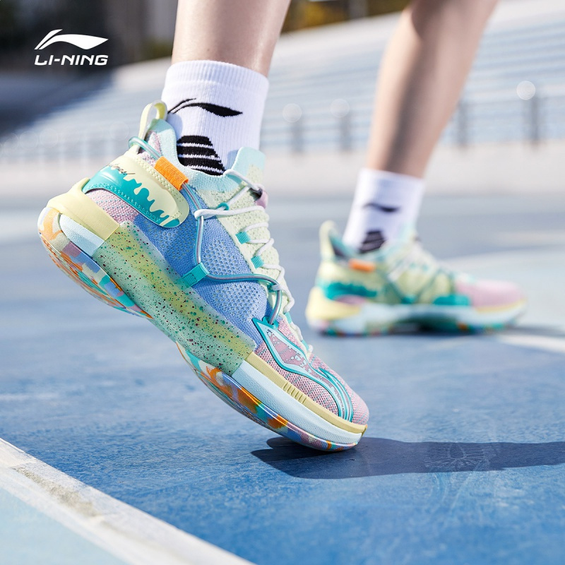 李宁闪击6篮球鞋男圣诞减震实战篮球鞋中帮透气专业运动鞋abap071