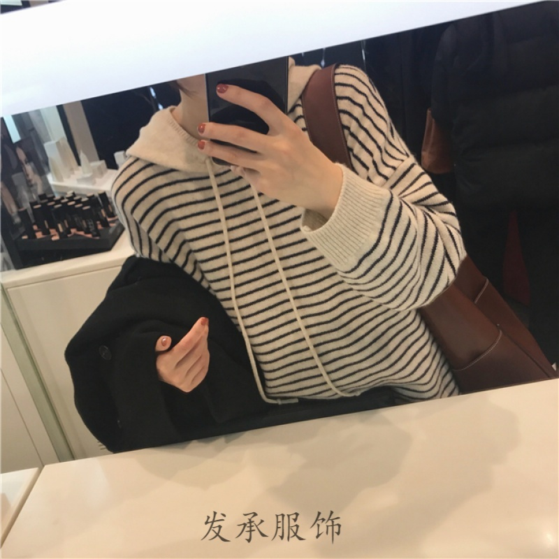 2018秋冬新款羊绒连帽卫衣女套头宽松大码条纹毛衣针织打底衫韩版