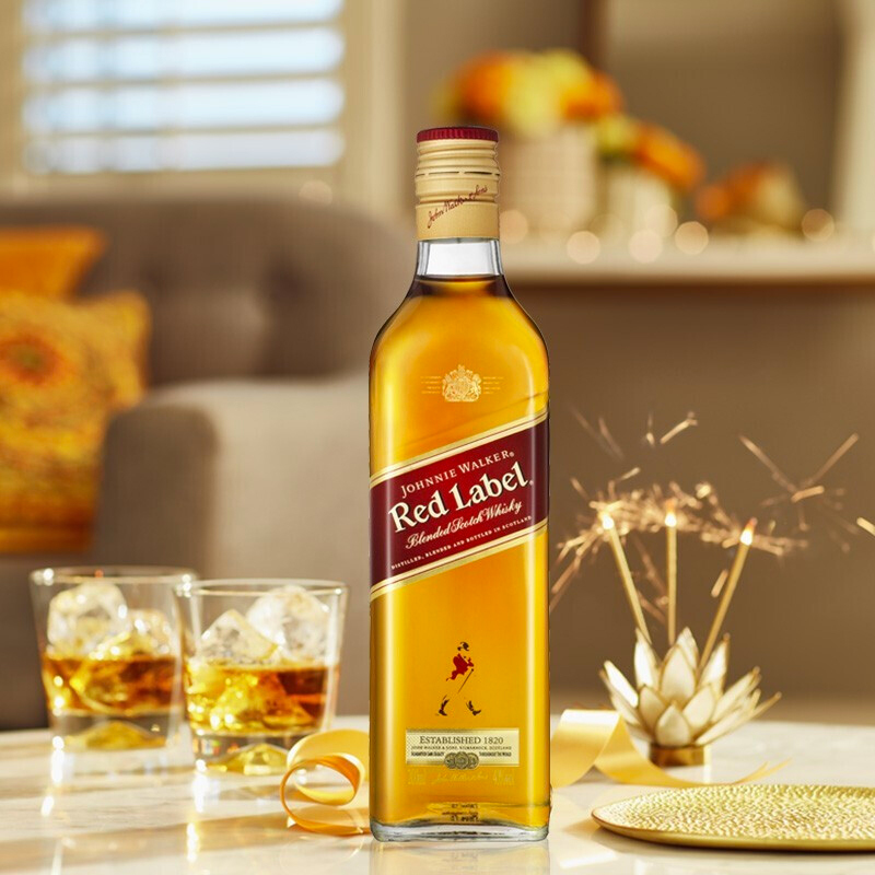 尊尼获加(Johnnie Walker)红牌 调配型苏格兰威士忌 700ml 单支