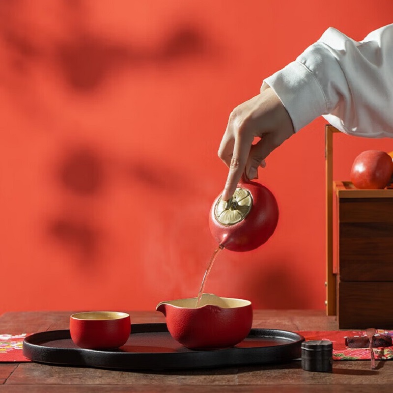 万仟堂(Edenus)高档整套茶具 陶瓷功夫茶具茶盘茶壶茶杯送伴手礼物盒 事事如意 A 宫墙朱漆釉(1壶1海4杯1盘)高清大图