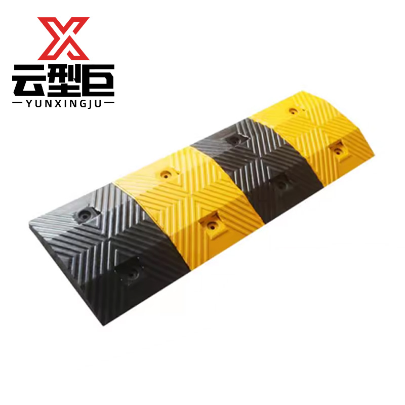 云型巨 铸铁减速带 100*30*5cm 块高清大图