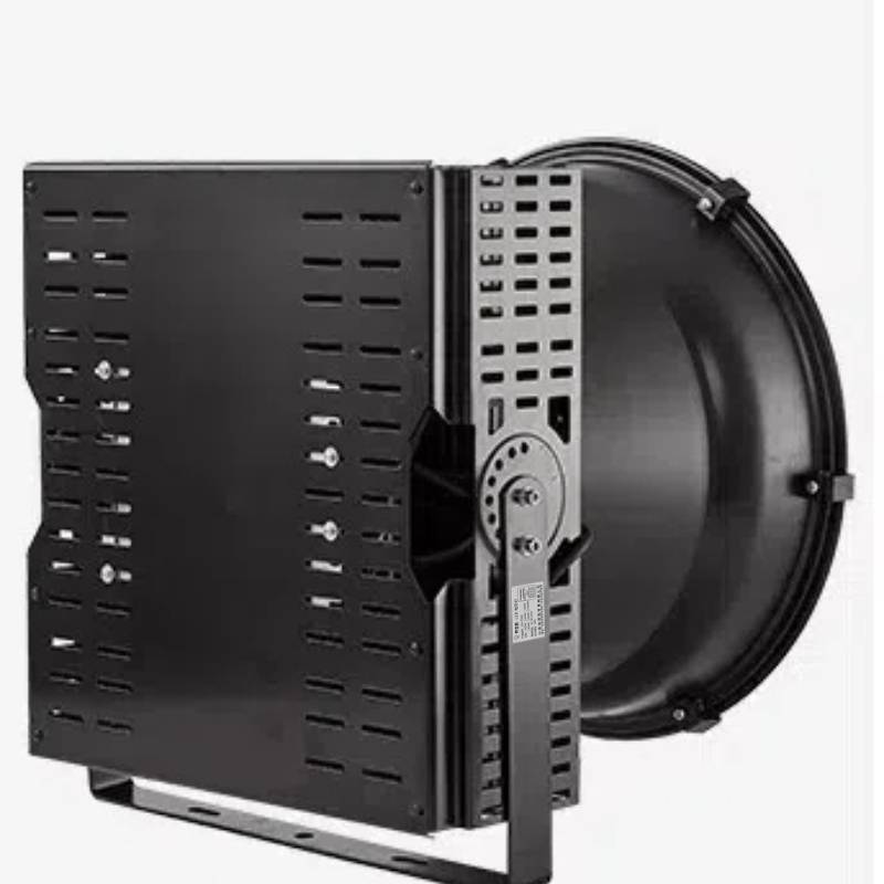 亿维顿 LED塔吊灯 投光灯 800W 个高清大图