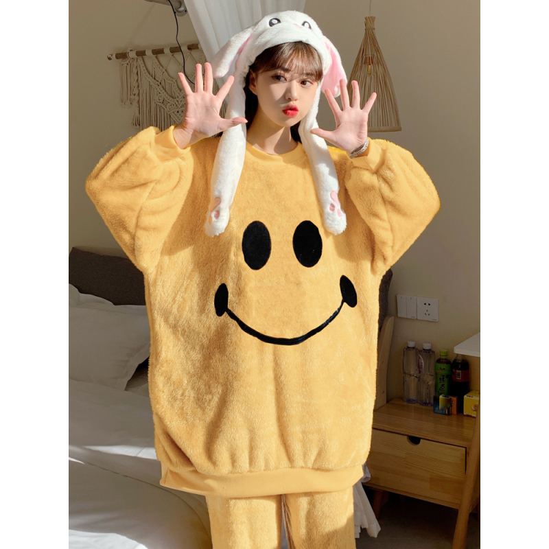 可莉允睡衣女秋冬可爱小熊珊瑚绒大码胖MM200斤加厚加绒冬季家居服套装睡衣