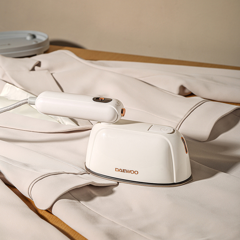 大宇DAEWOO 蒸汽 电熨斗DYGT-1308(升级版) 白色高清大图