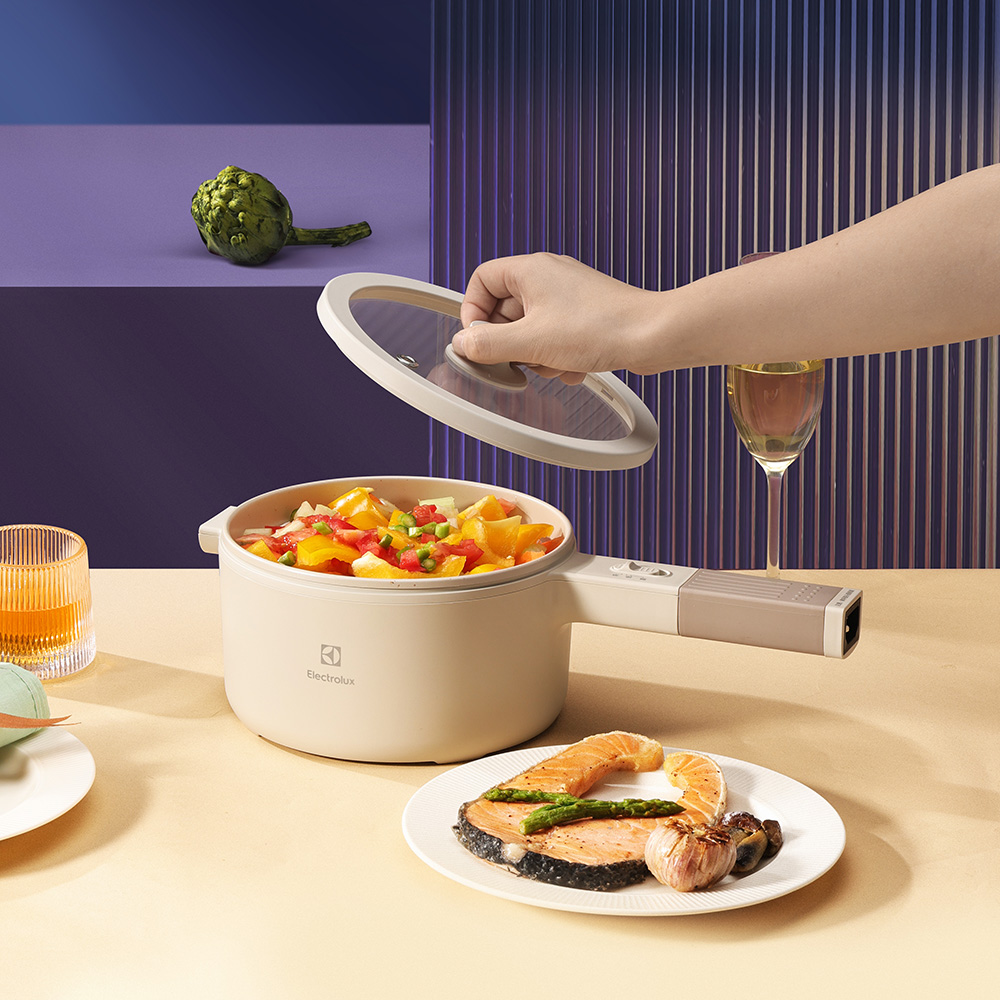 伊莱克斯 EGFS5120 多用锅(米色)高清大图