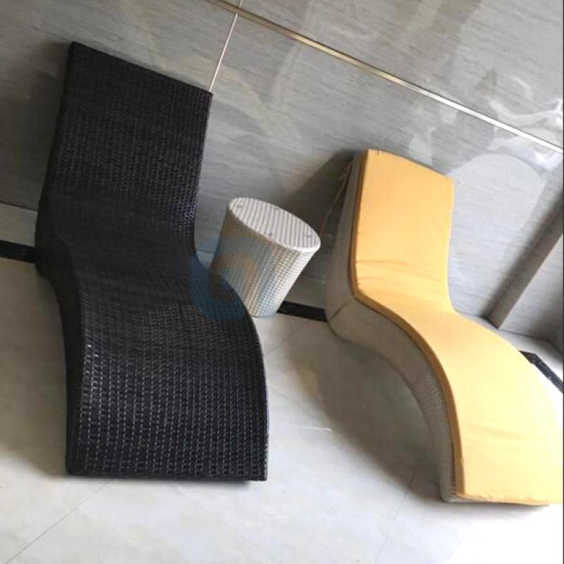 森美人户外藤躺床游泳池躺椅戶外藤躺椅户外沙滩床户外家具躺床藤编阳台 2张躺椅+1茶几（含垫）