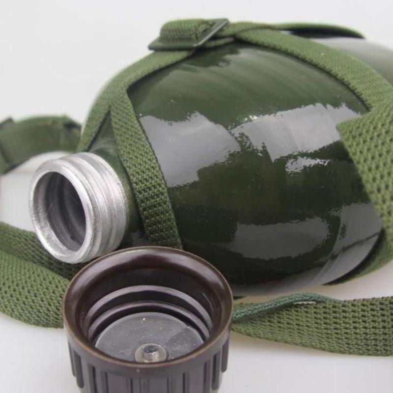 民用版1l约装水2斤水杯大容量老式工人军训水壶保温行军外带迷彩军壶