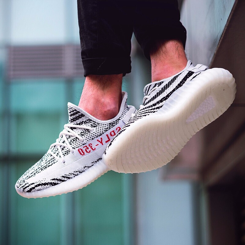 Adidas阿迪达斯 Yeezy BOOST 350 V2 “ZEBRA” 白斑马 椰子鞋 CP9654高清大图