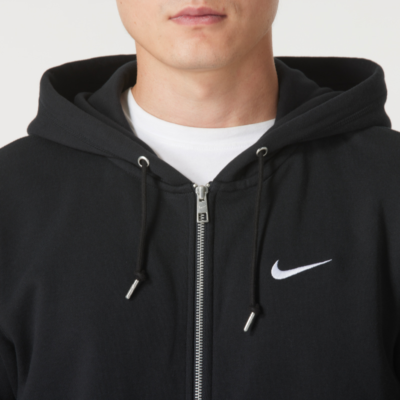 耐克（NIKE）男装外套新款训练运动健身休闲简约基础款舒适连帽夹克521574-010 ZP高清大图