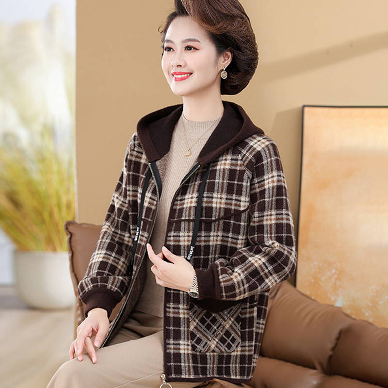 恒源祥中年妈妈秋装羊毛外套2024新款中老年女装秋冬格子连帽上衣 3XL建议145-160斤 咖色5801
