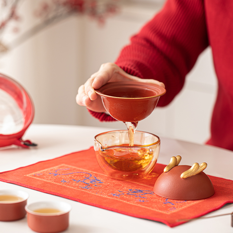 苏氏陶瓷(SUSHI CERAMICS)描金万事兴龙快客杯礼盒便捷旅行包茶具高清大图