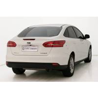 福特(Ford)17款 福克斯 三厢 1.6L 自动舒适型智行版 二手汽车 紧凑型车