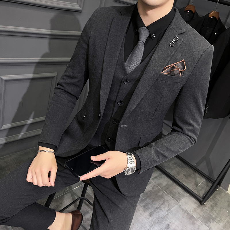 骄克雄狮jankeleone西服套装男士三件套西装伴郎新郎结婚礼服青年韩版