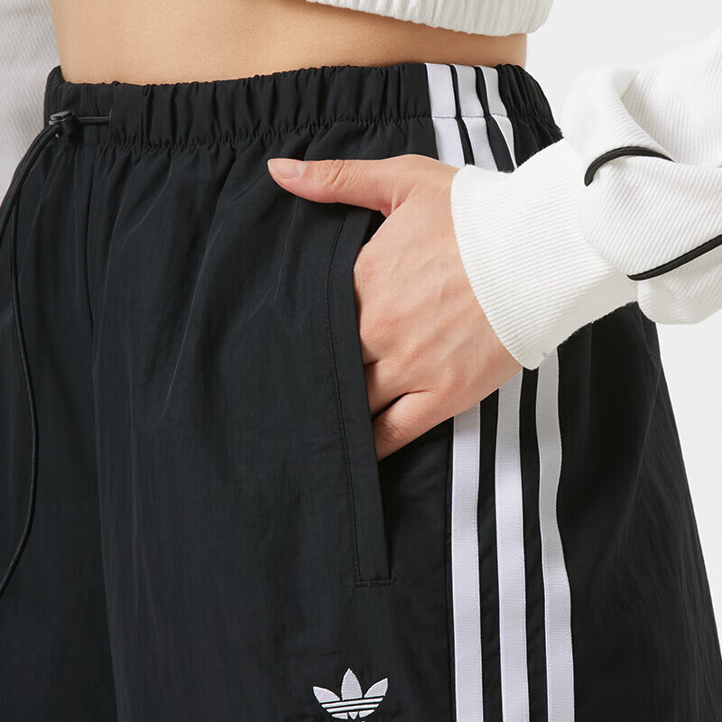 阿迪达斯（adidas）三叶草女裤新款运动裤跑步健身训练裤透气休闲卫裤时尚长裤KF9615 ZP高清大图