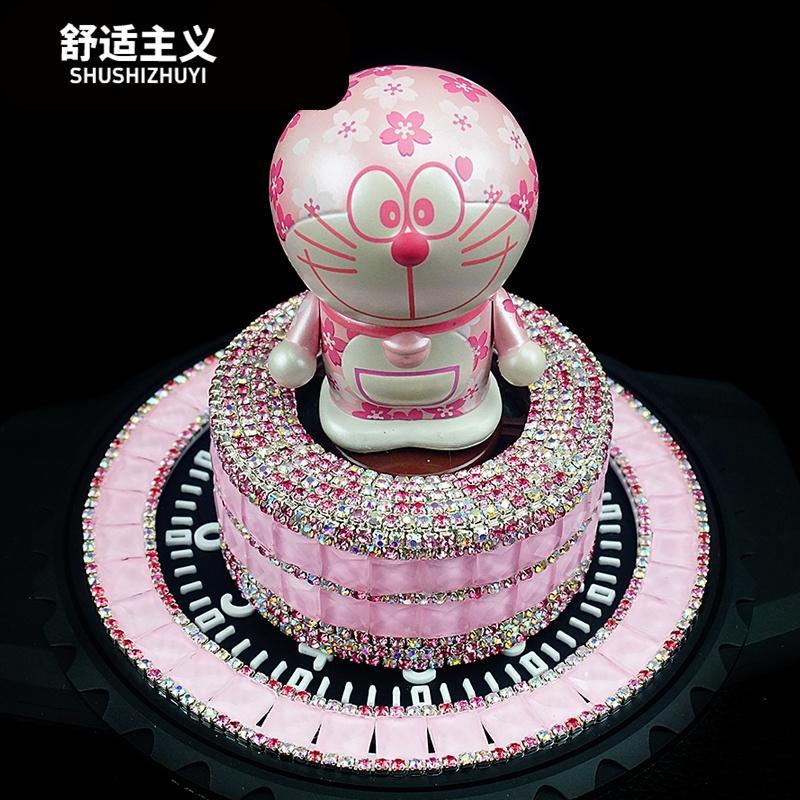 机器猫哆啦a梦汽车摆件 车内饰品女可爱卡通车载香水座式车用香水