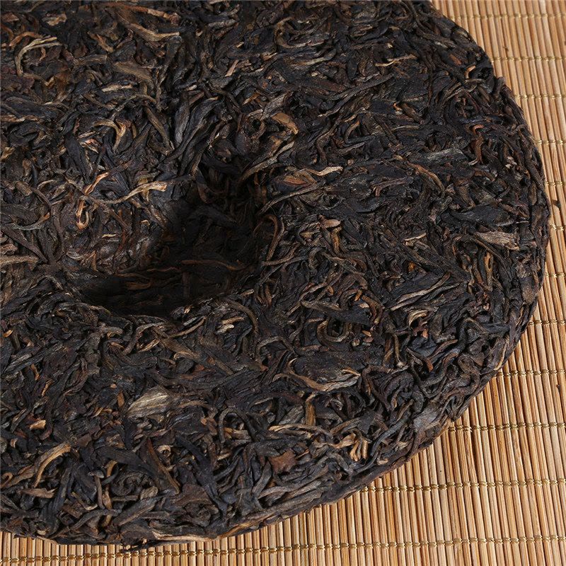 悠乐山古树茶 357g 生茶 明前春尖 云南普洱茶 茶饼图片