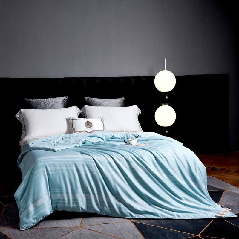 雅鹿莫代尔提花蚕丝被冬被高清大图