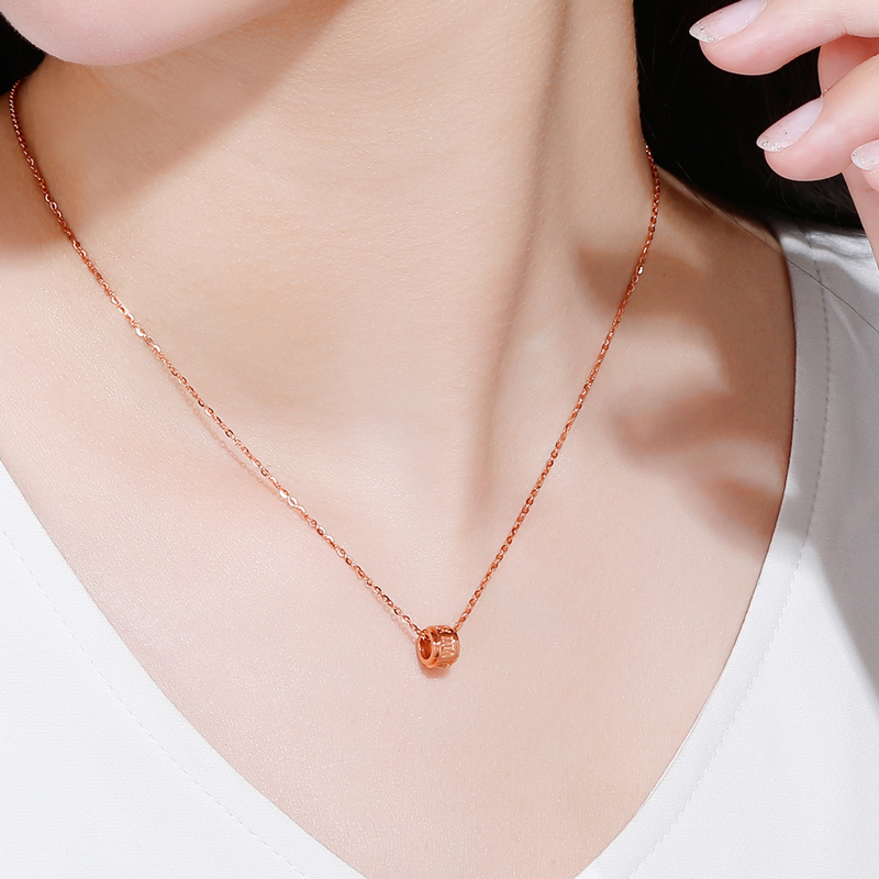 周六福zhouliufu珠宝18k金吊坠女士款玫瑰金数字项链链坠多彩ki064500