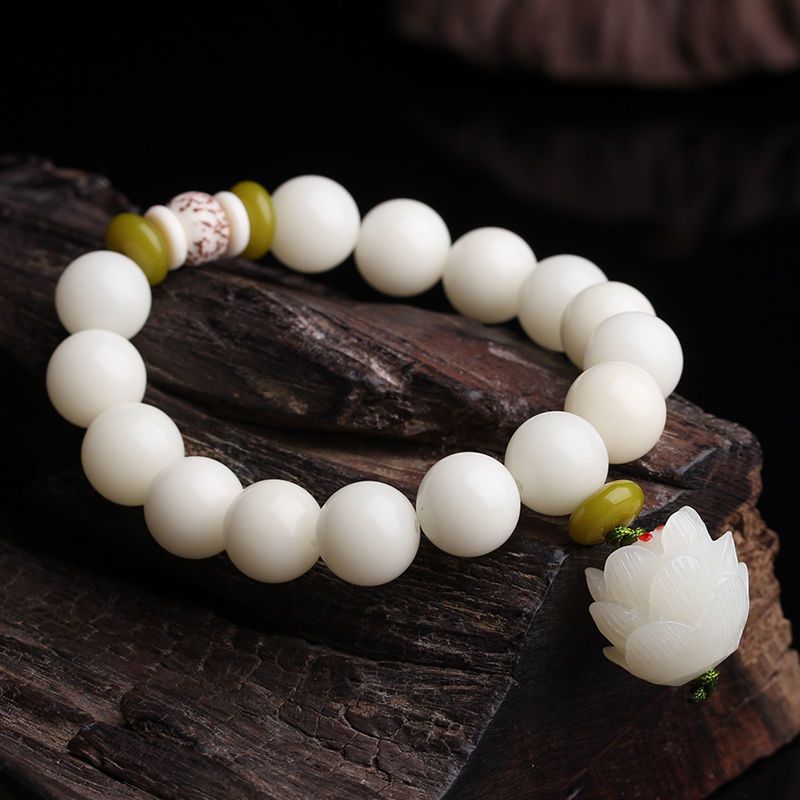 款式一:白玉菩提单圈莲花吊坠