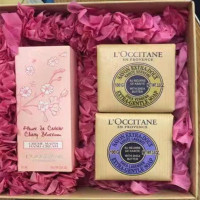 玛馨妮护肤洗护套装