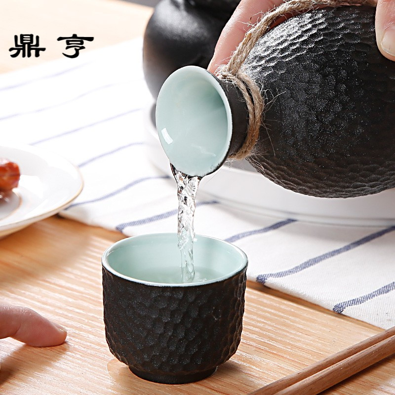鼎亨日式樱花陶瓷温酒器酒具套装清酒黄酒一口杯半斤酒壶复古白酒