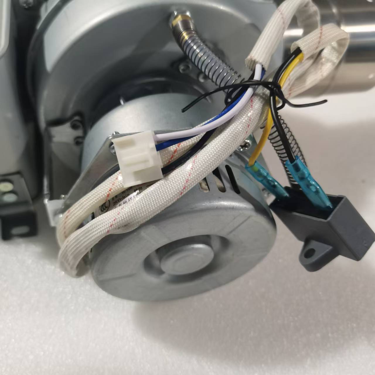 帮客材配 全新原装 燃气热水器 13DS 风机 收前务必验货高清大图