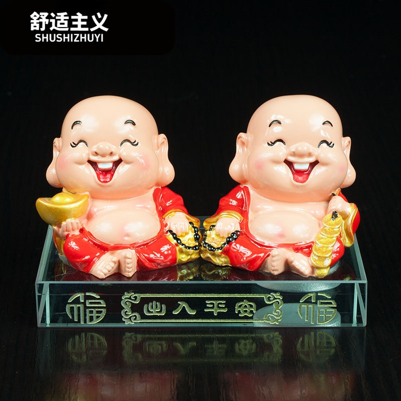 汽车摆件可爱彩陶招财进宝双佛元宝弥勒佛车载香水座式车内装饰品